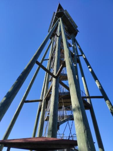 Hünersedel Turm Seitenansicht