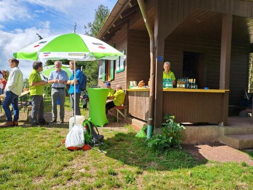 Netter Empfang an der Ankele Hütte durch unsere Vereinsmitglieder