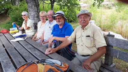 Gruppe beim Vespern